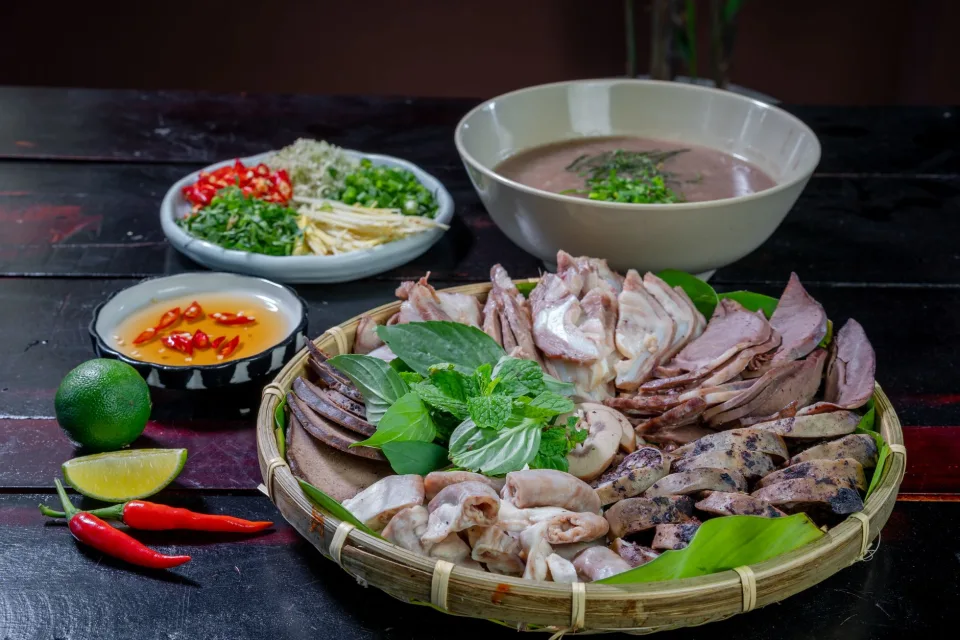 Món ăn nấu tươi mỗi ngày